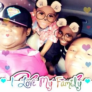 Meet your Posher, Janay